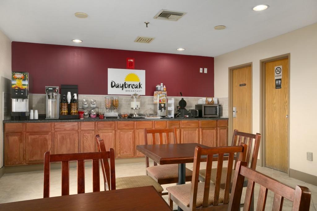 Days Inn By Wyndham Anderson In Restoran fotoğraf